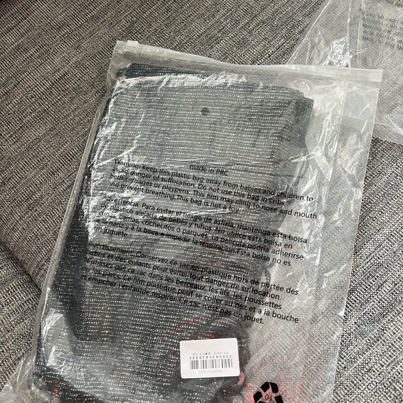 2 steel gray Poshima wraps - Picture 3 of 6